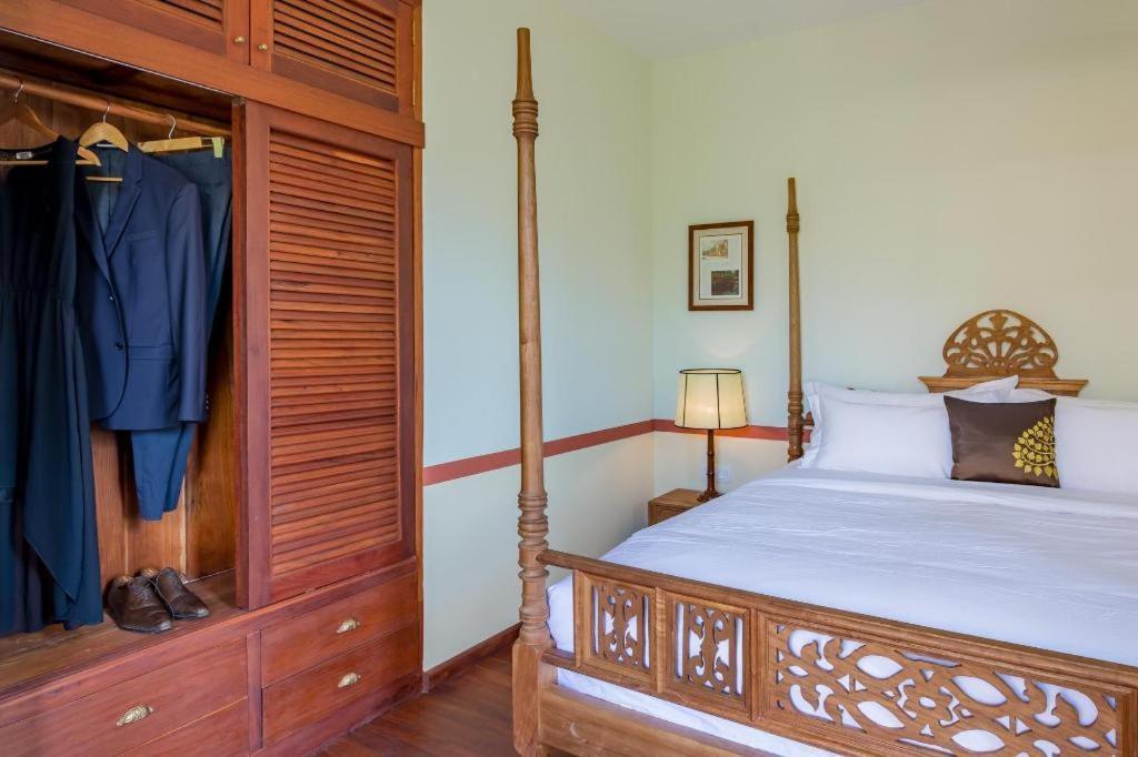 Отель Le Relais De Chhlong Кратьэх Экстерьер фото