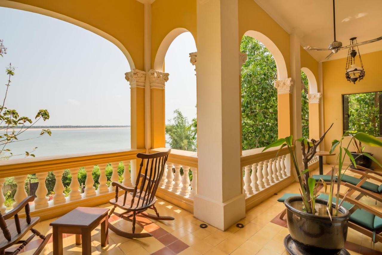 Отель Le Relais De Chhlong Кратьэх Экстерьер фото