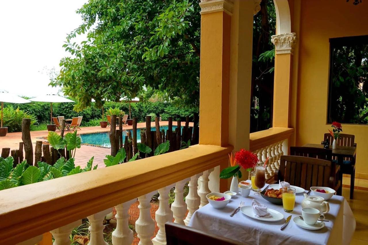 Отель Le Relais De Chhlong Кратьэх Экстерьер фото
